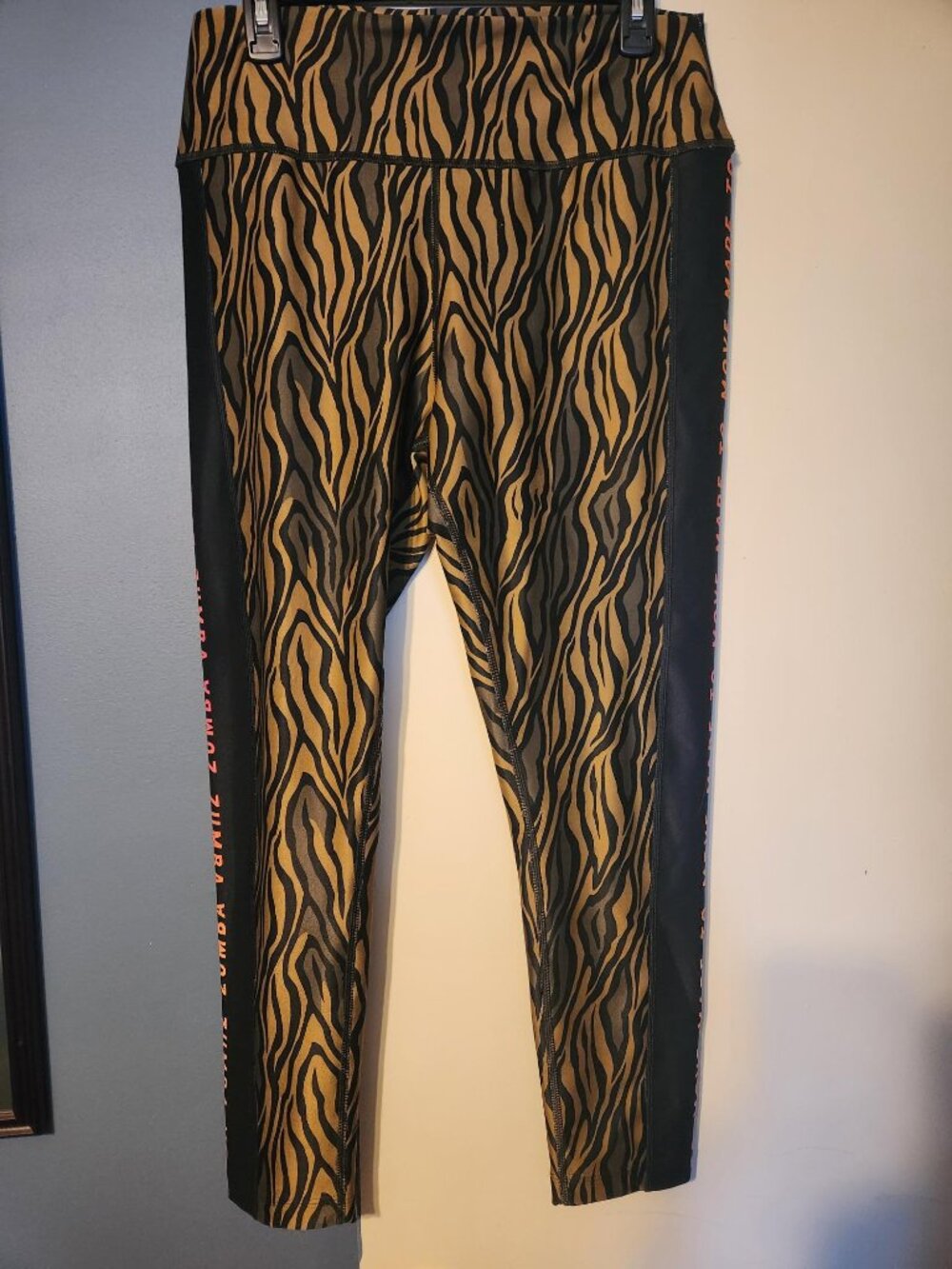 ZUMBA 'Made to Move' Leggings